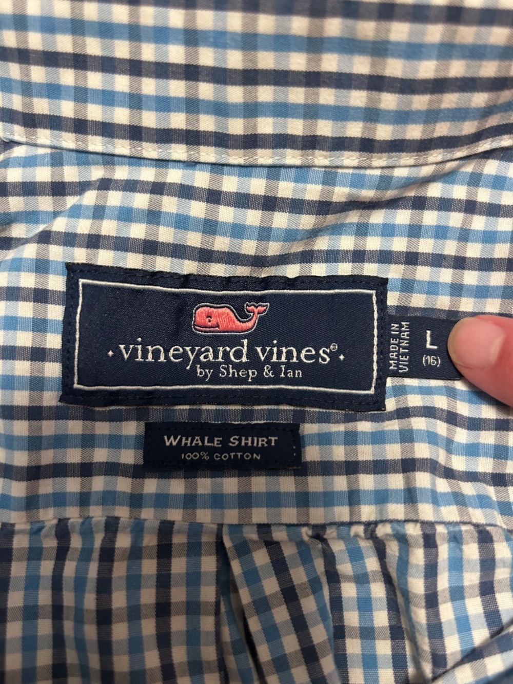 Vineyard Vines button down - Picture 3 of 3